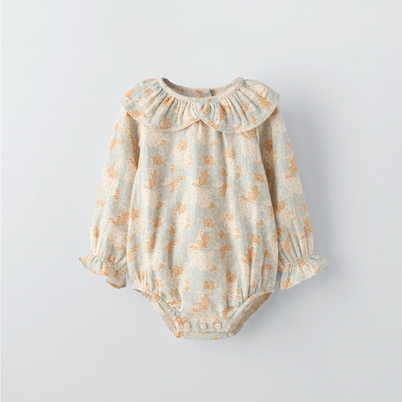 Zara Floral Bodysuit - Picture 1 of 4